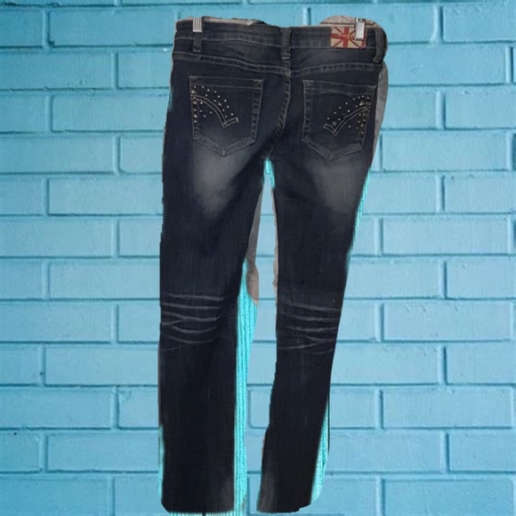 Distressed Machine Jeans - Picture 2 of 3